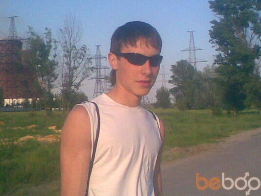  ,   Denis, 32 ,   
