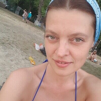  ,   Maria, 43 ,   ,   