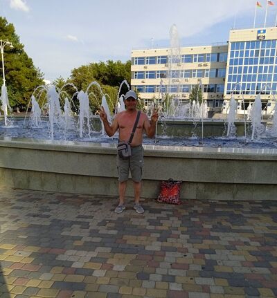  ,   Maikl, 55 ,   ,   