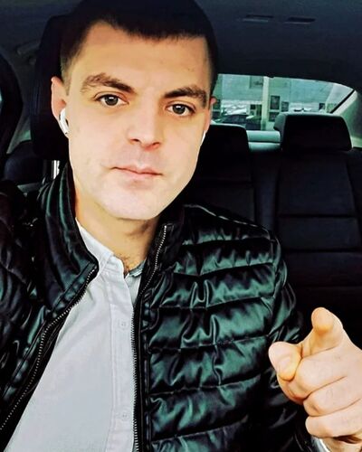  ,   Taras, 33 ,   ,   , c , 