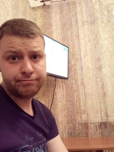  ,   Denis, 32 ,   ,   , c 