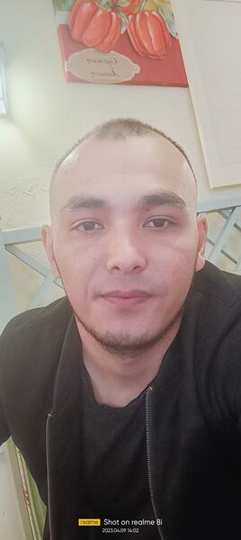  ,   Oybek, 32 ,   ,   