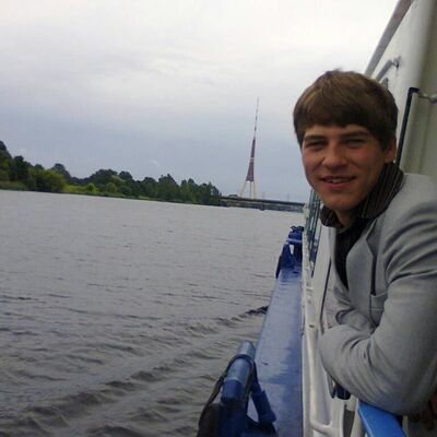  ,   Aleksandr, 32 ,   