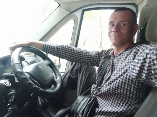  ,   Oleg, 42 ,   ,   