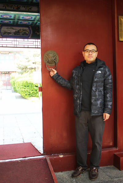  ,   Youli, 34 ,   ,   