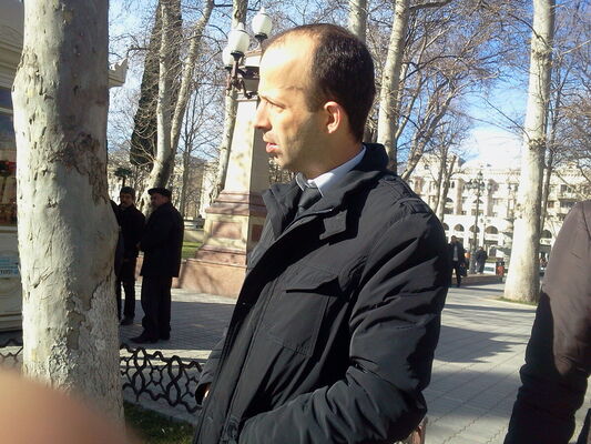  ,   Vasif, 49 ,   ,   , c 