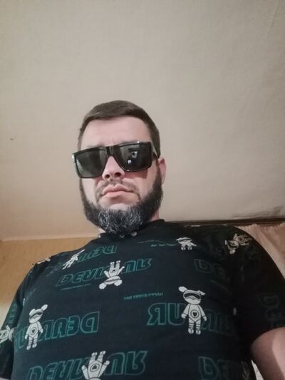  ,   Yury, 40 ,     , c 