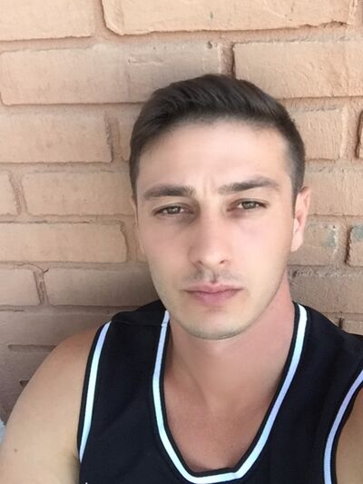  ,   Gio, 33 ,   ,   