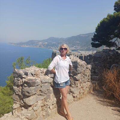  ,   Vika, 55 ,   ,   , c , 