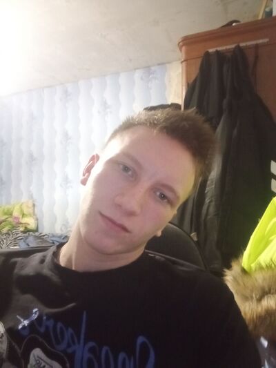  ,   Vasya, 22 ,   ,   
