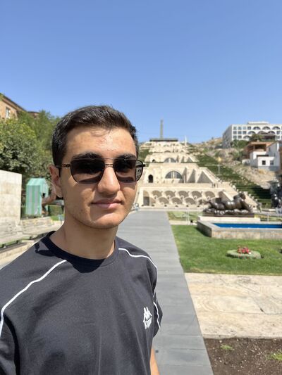  -,   Tigran, 22 ,   ,   
