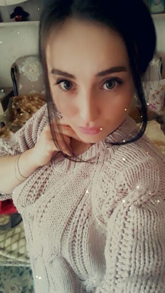  ,   Aliona, 33 ,   ,   