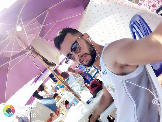  ,   Mourad, 31 ,   ,   , c 