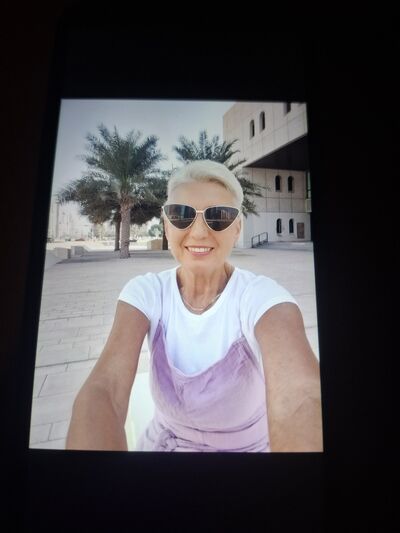  ,   Larysa, 69 ,   ,   