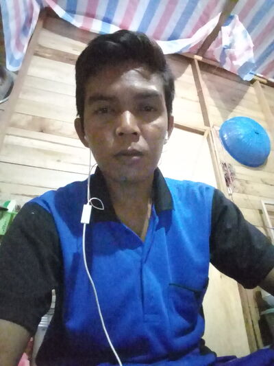  ,   Sugiarti, 27 ,   ,   , c 