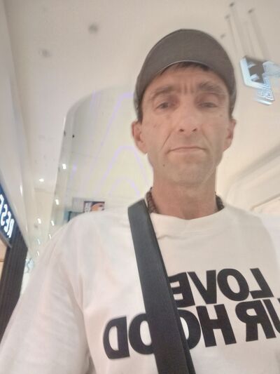   ,   Stefan, 44 ,   ,   