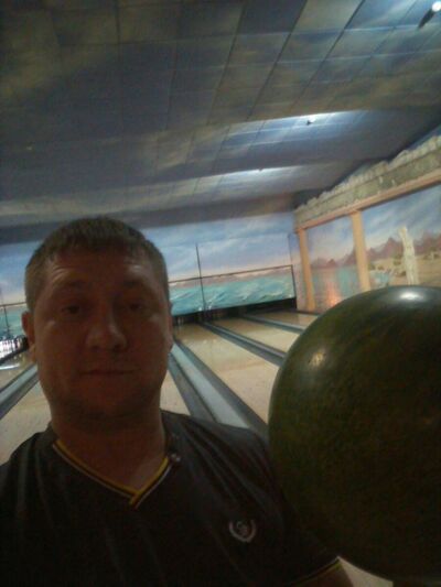  --,   Xxxx, 37 ,  