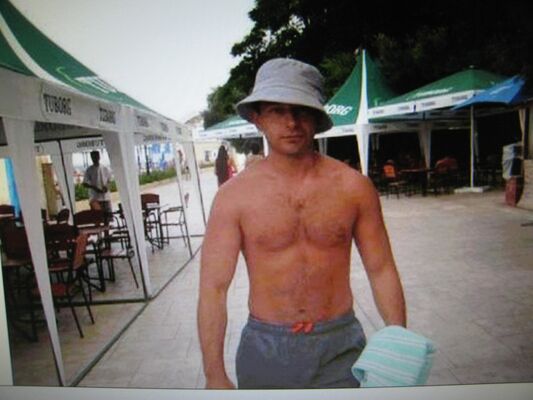  ,   Victor, 63 ,   ,   , c 