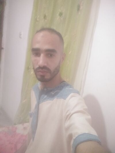  Algiers,   Mohamed, 29 ,   ,   