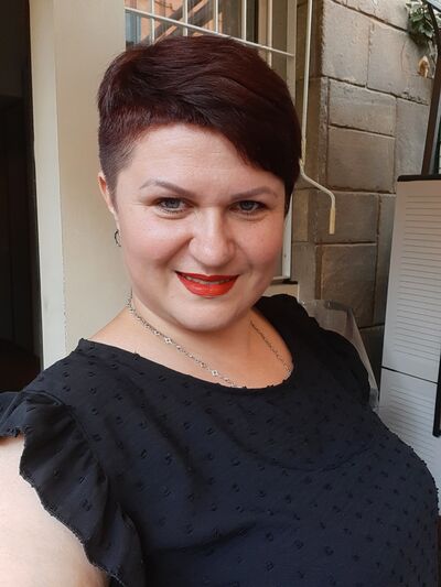  Casalecchio di Reno,   Tetiana, 38 ,     , c , 