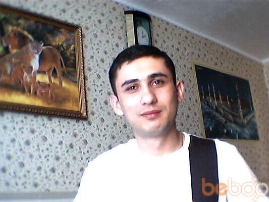  ,   Eduardo, 45 ,   