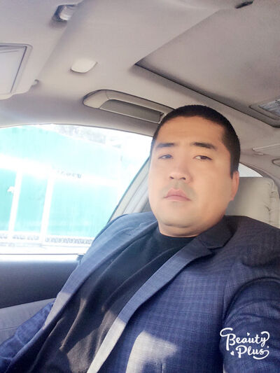  ,   Citizen, 40 ,   