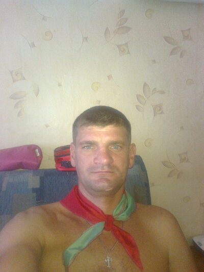  ,   Leonid, 49 ,   ,   , c 