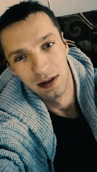 ,   Artur, 31 ,   c 