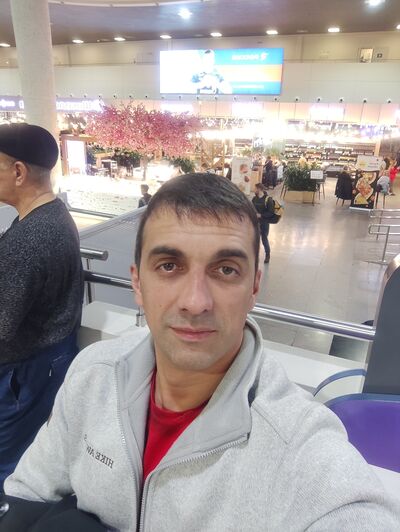  -,   Mikhail, 42 ,     , c 