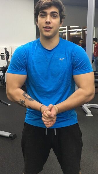  ,   Alex, 25 ,   ,   