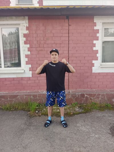  ,   Ali, 26 ,   ,   