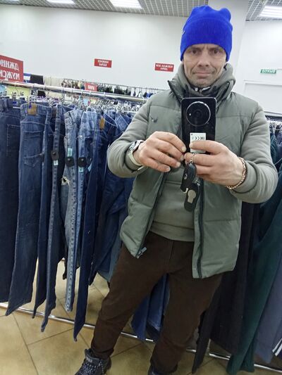  -,   Aleks, 44 ,   c 