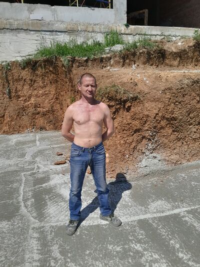  --,   , 39 ,   