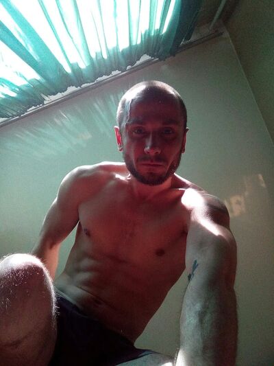  -,   Nik, 41 ,   ,   , c , 