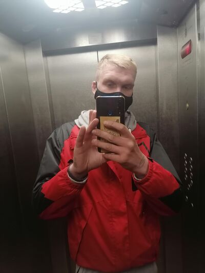  ,   Anton, 33 ,   ,   