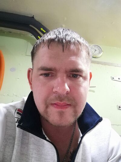  ,   Pavel, 36 ,   