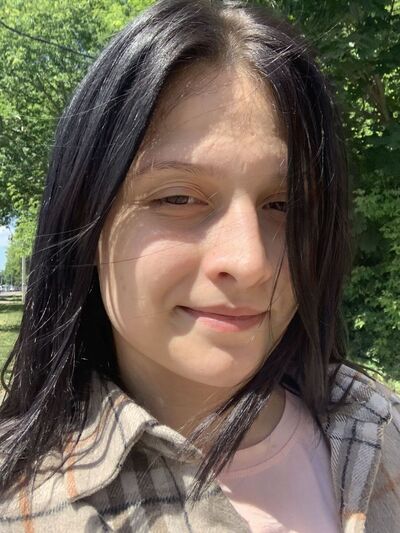  ,   Tina, 24 ,   ,   , c , 