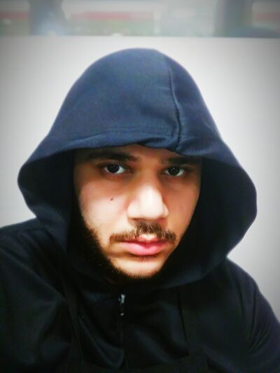  ,   Omar, 34 ,   