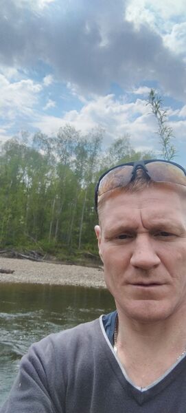  ,   Alexei, 41 ,   c 
