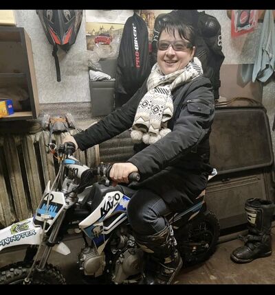  ,   VALIANTSINA, 41 ,     , c 