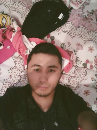  ,   Ula, 32 ,   