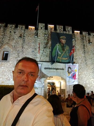  ,   Nenad, 48 ,   ,   , c 