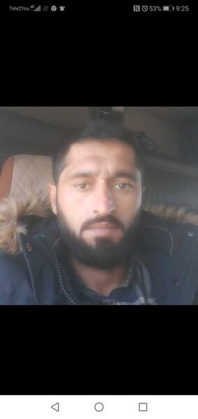  ,   Samiq, 37 ,   ,   