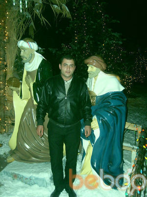  ,   Artur, 41 ,   