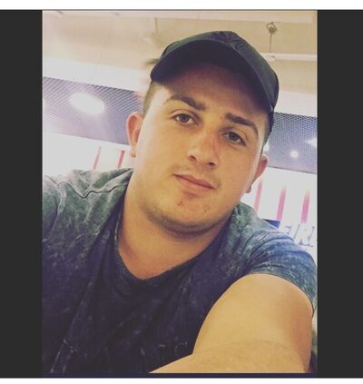  -,   Armen, 32 ,   ,   
