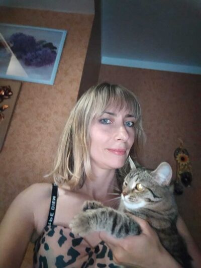 ,   Vika, 42 ,   ,   , 