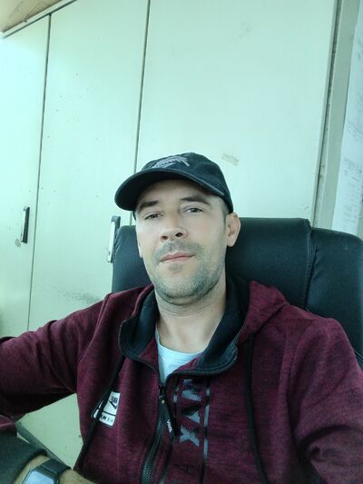  ,   Boris, 35 ,   ,   