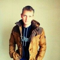  ,   Denis, 32 ,  