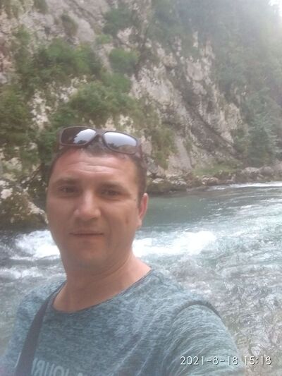  ,   Sergey, 42 ,   ,   