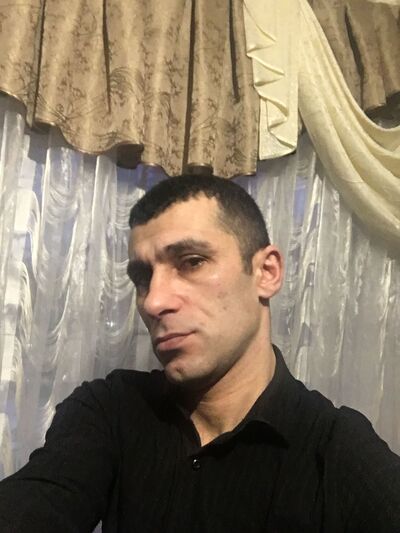  ,   Karen, 42 ,   ,   , c , 